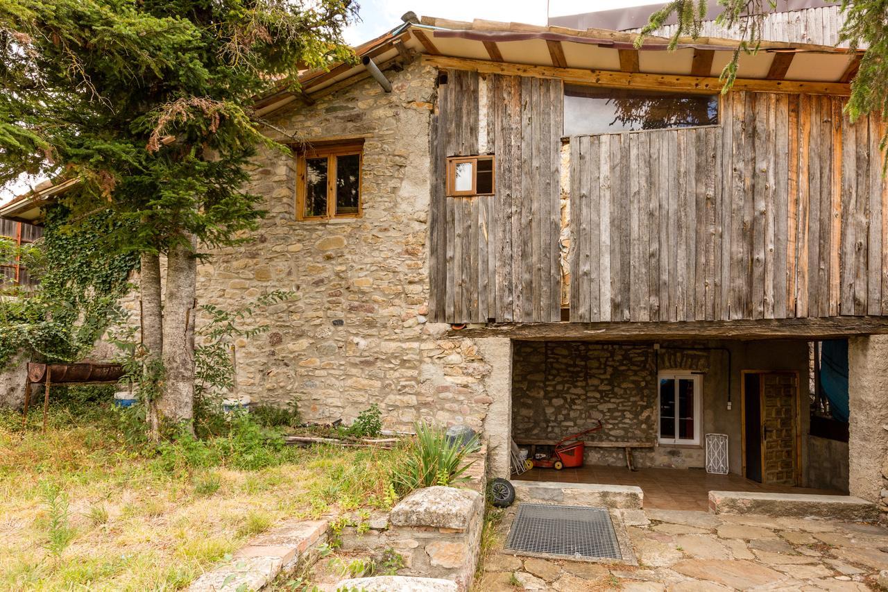 Alberg La Solana Salas de Pallas Exterior photo